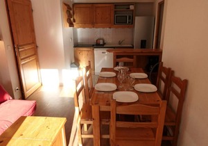100m from ski lifts, 1st floor, balcony, tv, ski locker, 38m², Saint Gervais