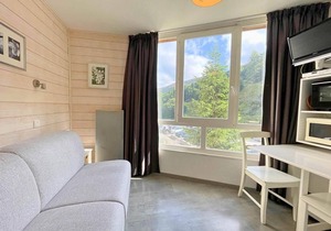 10m from ski slopes, 3rd floor, tv, ski locker, 13m², Les Menuires