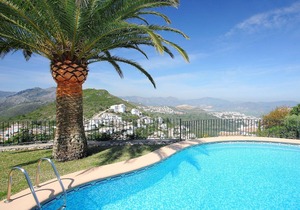 180 m² Villa ∙ 4 bedrooms ∙ 10 guests