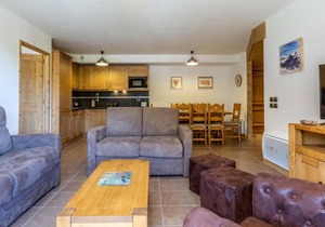 1st floor, view ski slopes, balcony, tv, ski locker, 76m², Valmorel