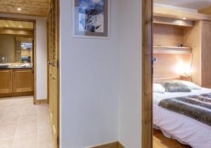 1st floor, view ski slopes, balcony, tv, ski locker, 76m², Valmorel
