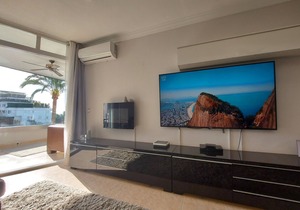 2 bedroom 2 bathroom apt in Puerto Portals Sea view big pool next to the beach