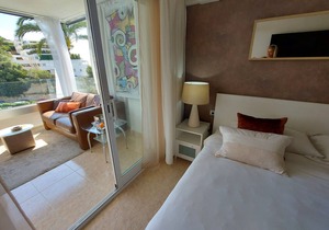 2 bedroom 2 bathroom apt in Puerto Portals Sea view big pool next to the beach