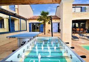 2 bedroom accommodation in Flaux