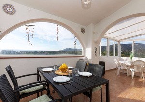 65 m² Apartment ∙ 2 bedrooms ∙ 4 guests