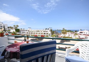 65 m² Apartment ∙ 1 bedroom ∙ 2 guests