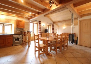 90 m² Apartment ∙ 3 bedrooms ∙ 10 guests
