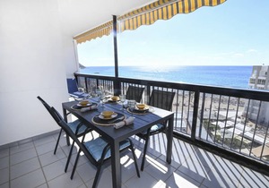 90 m² Apartment ∙ 3 bedrooms ∙ 6 guests