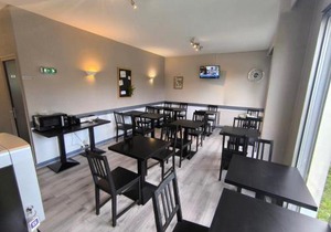 Adonis Lyon Est Hôtel Artys