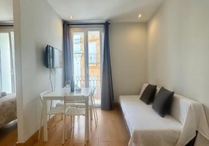 Alcazar Suites