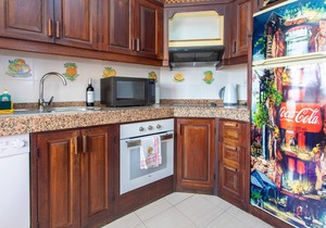 Altamar 28 with terrace&pool By CanariasGetaway