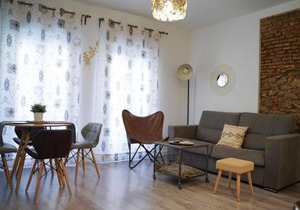 Apartamentos Suites Cariátide