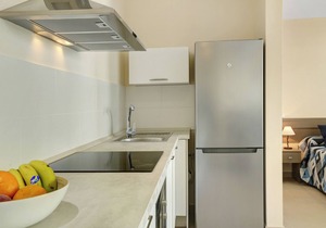 Apartment Albamar 1A with Mountain View, Wi-Fi, A/C, Balcony & Terrace