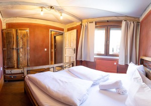 Apartment in the house of the aircraft builder on the bottom right