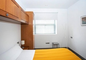 Apartment, Olvera