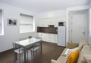 Apartment, Olvera