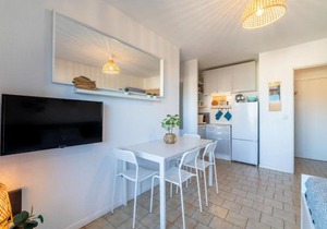 Apartment Saint James-12 by Interhome