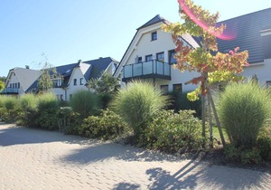 Beachfront apartment with balcony, use of swimming pool and sauna - Rex Rugia apartment 11-8 -