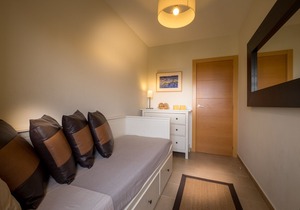 CAN TARONGETA 1-1 Modern and charming apartment close to the beach