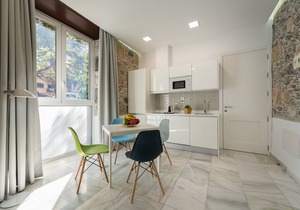 Cathedral Suites. Emblematic House. Apartment 2