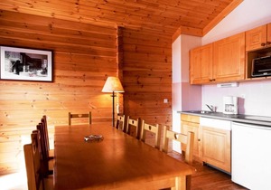 Chalet, ski-in/ski-out & foot of the slopes, fitness, swimming pool, balcony, tv, 64m², Valmeinier