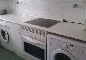 Cosy ground floor seafront apartment in Port Saplaya