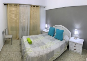 Delightful 3 Bedroom Apartment with Terrace Esp1ev
