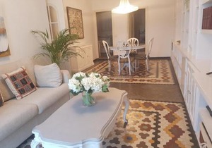 Domus Valencia Apartamentos centro frente a Torres de Serrano