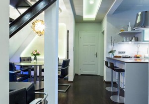 English Romance Penthouse