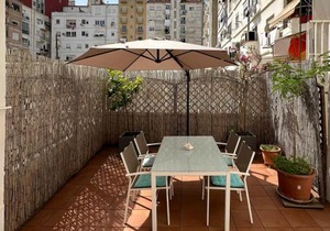 Enjoy Apartment 4 pax at Ruzafa with sunny terrace