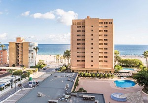 Excellent vacation apartment for 2 people in the resort on the Mediterranean Sea.
