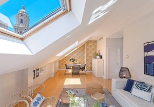 Exclusive 2BD apartment near Cathedral of Malaga. San Agustin V