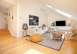 Exclusive 2BD apartment near Cathedral of Malaga. San Agustin V
