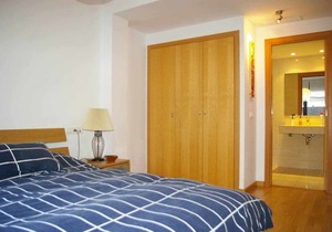 Exquisite apartment with terrace and pool 5 meters in Tossa de Mar