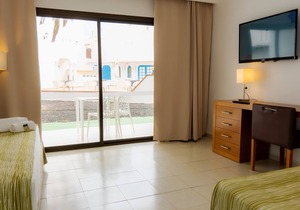 Family Apartment - Hesperia Bristol Playa