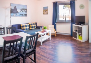 Family-friendly apartment for 2-4 people right on the beach