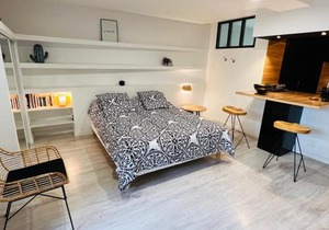 Feel@Home Nemausus « Le 42 »