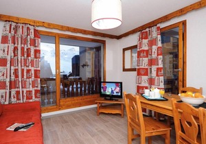 Wifi, 50m from ski slopes, balcony, tv, ski locker, 30m², Val Thorens