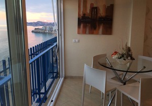 Frontline studio Playa Levante Las Palmeras