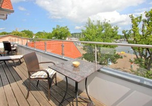 hafennahe Penthousewohnung mit Meerblick - Hafenresidenz Lauterbach FeWo 2-7
