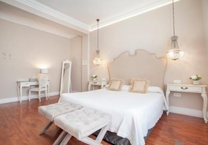 Hi Valencia Boutique