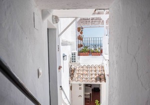 Holiday Apartment "Casa La Costanilla E" with Roof Terrace and Wi-Fi