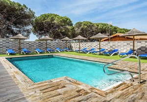 Holiday Home "Casita Torre De Meca 3 Piscina" with Shared Pool, Terrace & Garden