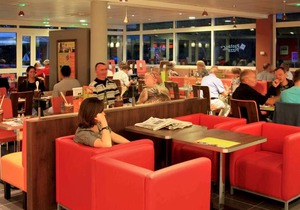 Ibis Loriol Le Pouzin