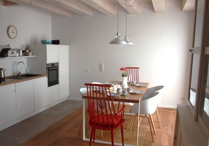 "Ideal family vacation: Comfortable vacation apartment with garden near the sea"