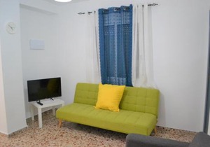 Impressive 1 bed Apartment with a stunning bathroom and Terrace CB4EV