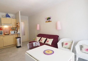IN THE CENTER OF LA GRANDE MOTTE 5 BED APARTMENT