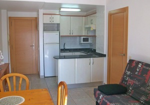INFANTE E7 - 6º - One Bedroom Apartment, Sleeps 4