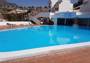 Island Village Heights