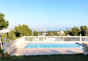 *JAVEA VILLA* 4 Bedrooms | Private Pool | Free A/C | Free WIFI | BBQ